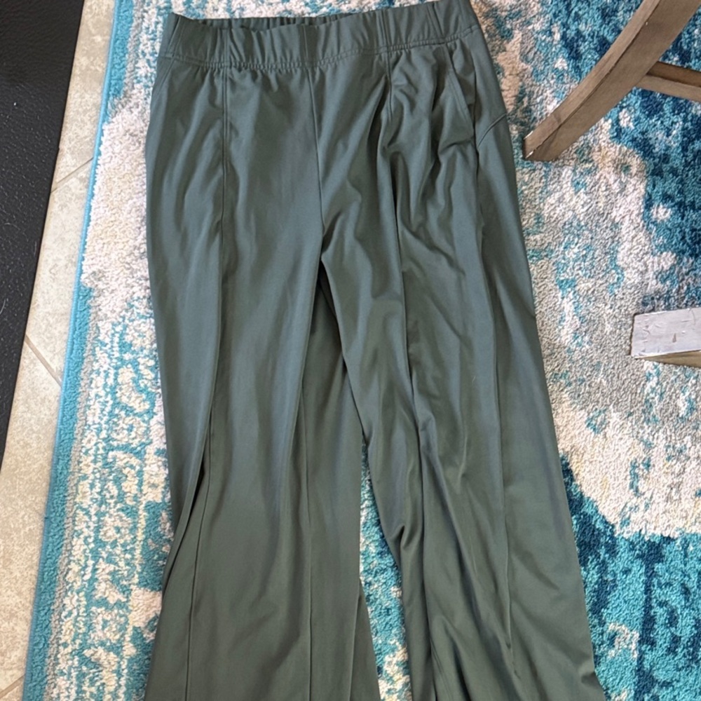 Old Navy Olive Wide Leg Pants